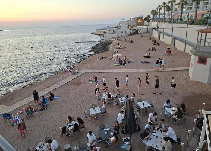 Spacious Bugibba Seafront Home 3Br Free Parking Free Wifi