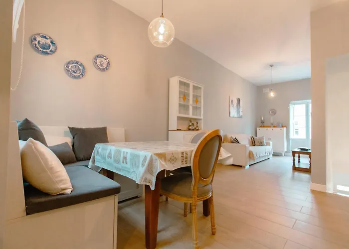 St Paul'S Bay Quaint Townhouse