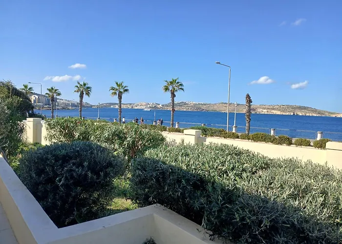 Villa Waterline