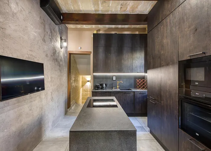 Stunning 3Br Townhouse With Private Rooftop By Sf Homes